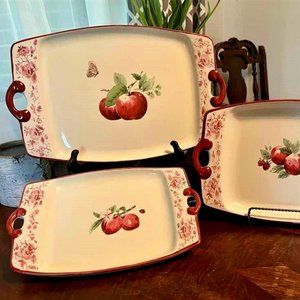 Pfaltzgraff Delicious 3Tray Serving Set | Nesting Platters | Serving Platters